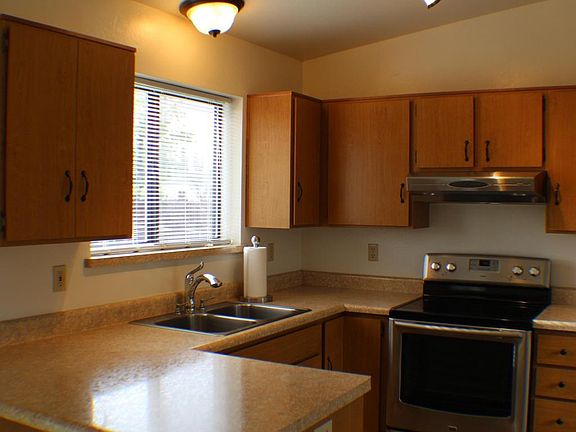 5th image of 2840 N Indian Wells Dr