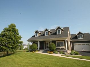 6705 Larkspur Grn, Albertville, MN 55301