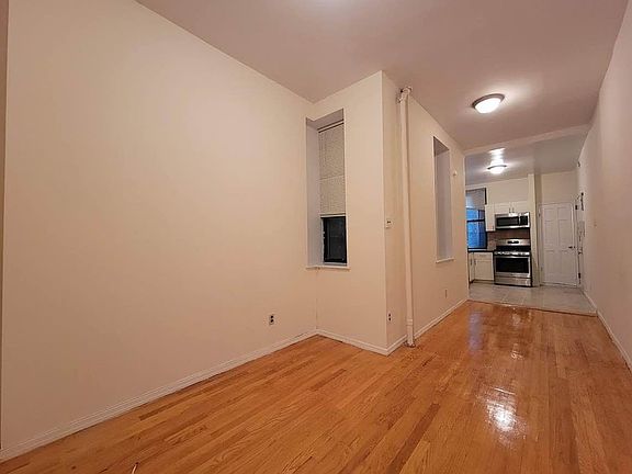 4th image of 527 E 83rd St #1Z