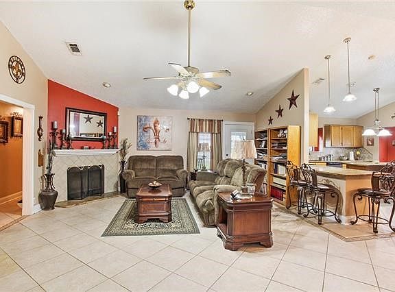 4th image of 1929 Bradford Pl