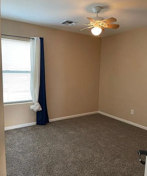 2972 E Franklin Ave — Photo 21