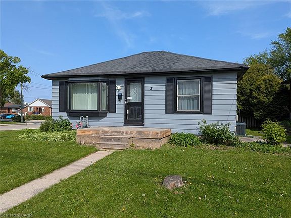 2nd image of 3 Maitland Ave