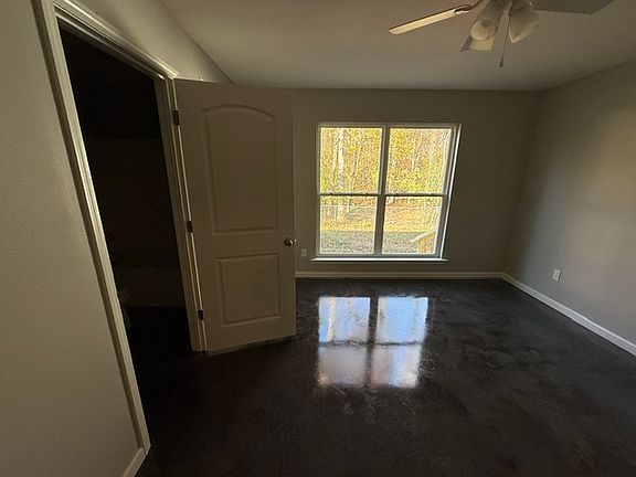 4th image of 514 Goldenwood Dr