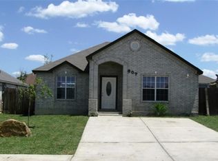 807 George Read Dr, Laredo, TX 78046