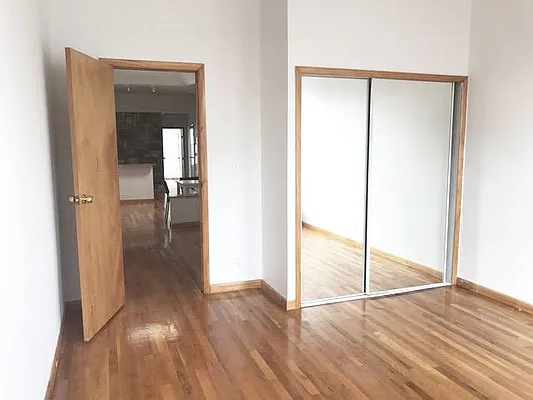 Rented by Ulas Real Estates Inc | media 21