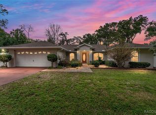 84 S Hunting Lodge Dr, Inverness, FL 34453