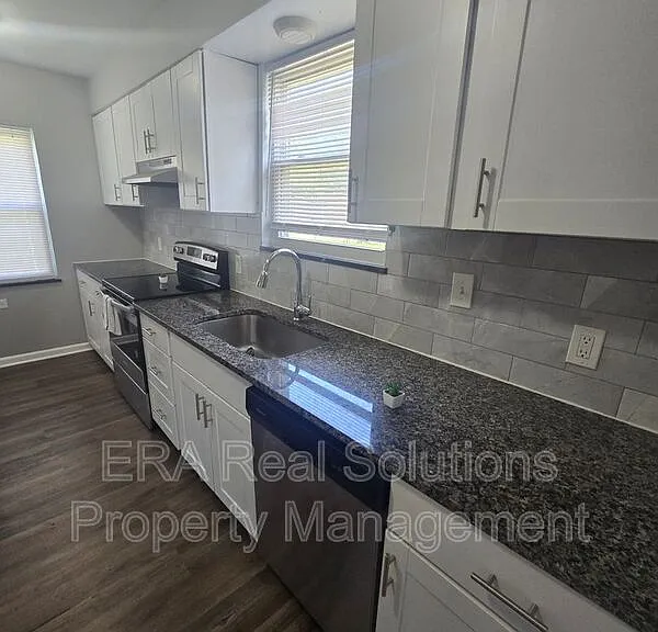 1000 E 19th Ave — Photo 14