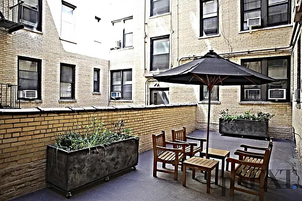 Rented by UpNext Real Estate | media 7