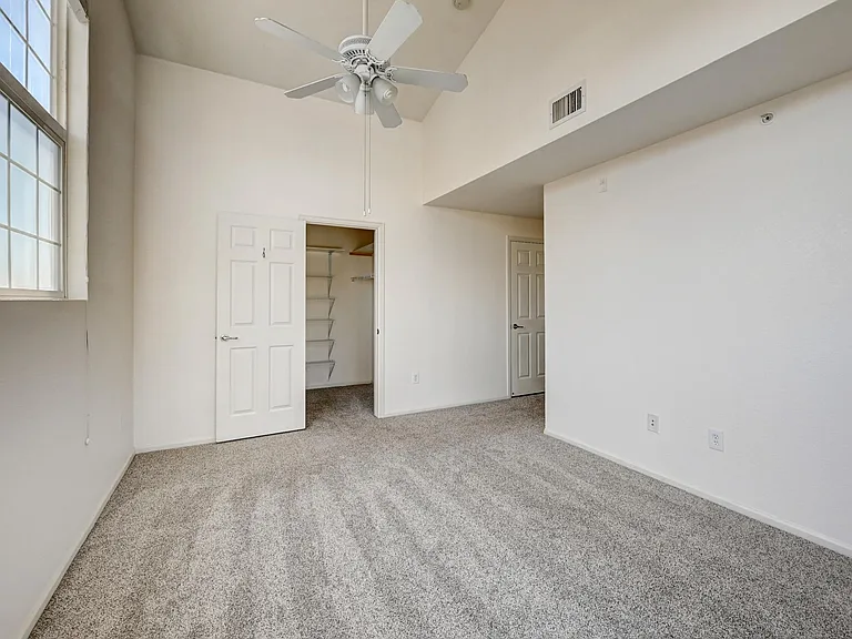 2900 Blue Sky Cir #5-307 — Photo 13
