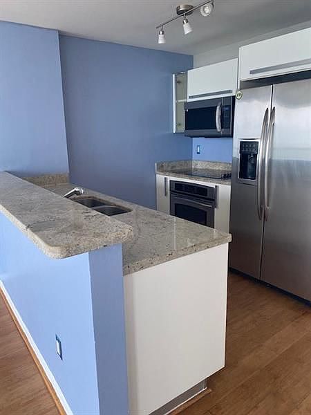 1st image of 601 NE 36th St APT 3108