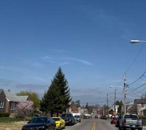 Exterior Neighborhood (street photo)