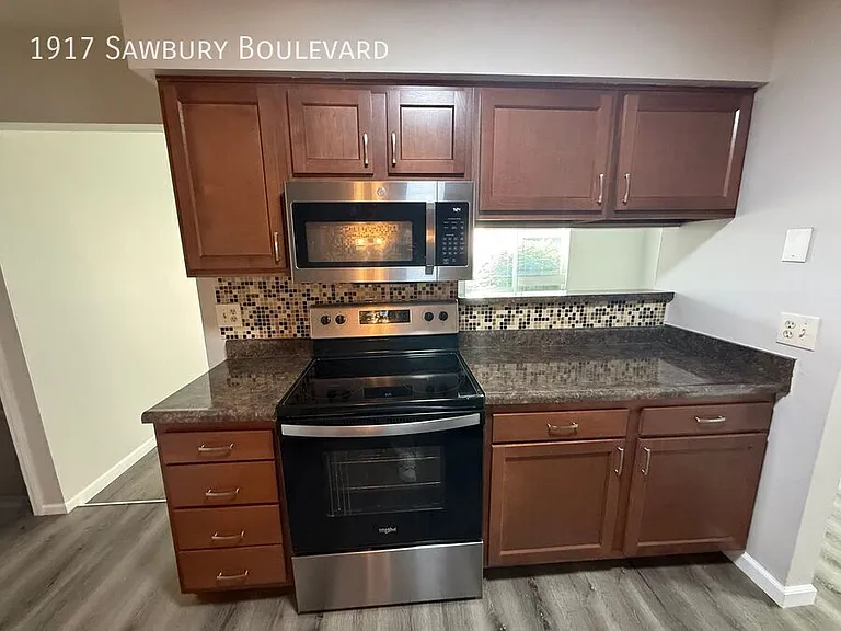 1917 Sawbury Blvd — Photo 18
