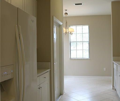 5th image of 15099 Summit Place Cir #378