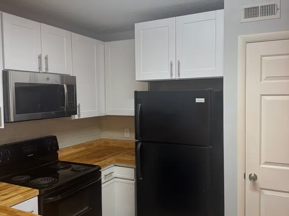 3704 Chimney Ridge Pl APT 203, Durham, NC 27713