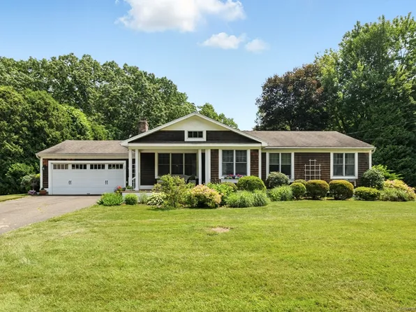 77 Sabina Drive, Southington, CT 06489