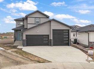 36 Sun Meadows Close, Stony Plain, AB T7Z0K1