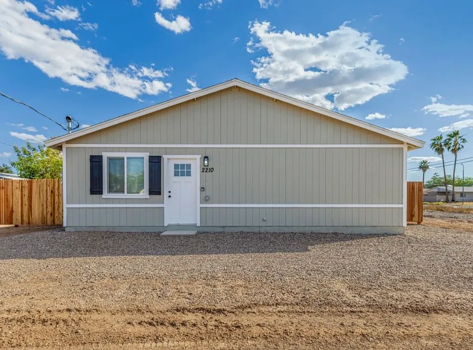 2210 E Alta Vista Rd