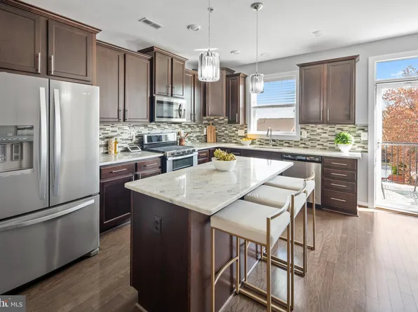 628 Totten Pl NE, Washington, DC 20017