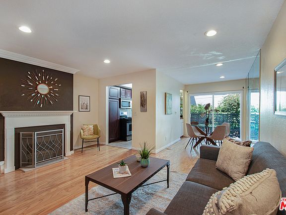 5th image of 1355 N Sierra Bonita Ave APT 213