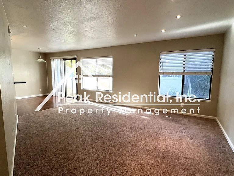 3156 Swallows Nest Dr — Photo 4