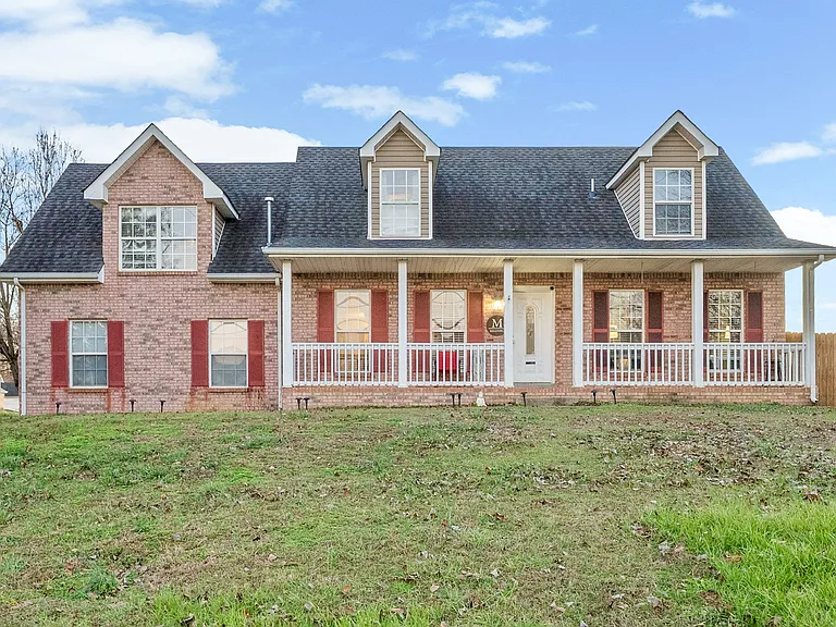 1700 Cedar Springs Cir — Photo 1