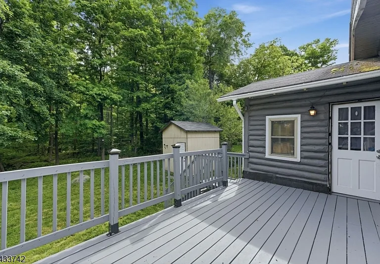 33 Hillside Ave — Photo 33