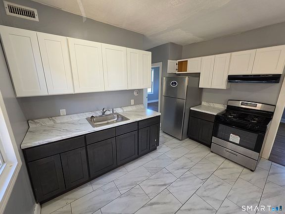 3rd image of 215-217 Deforest Avenue