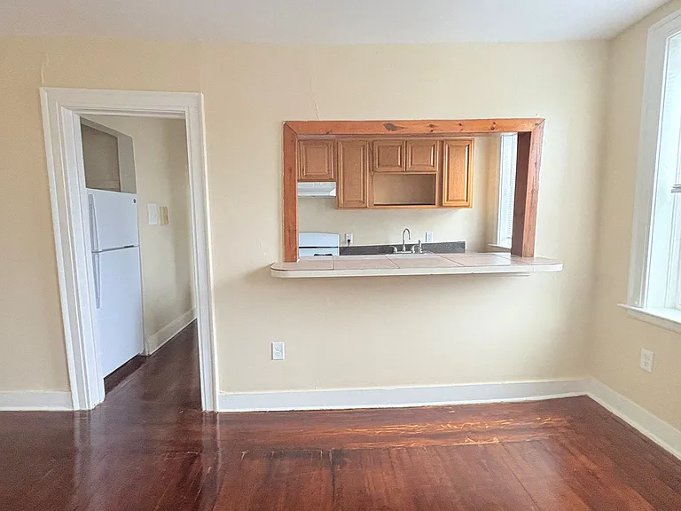 34 Hotchkiss St #C06 — Photo 2