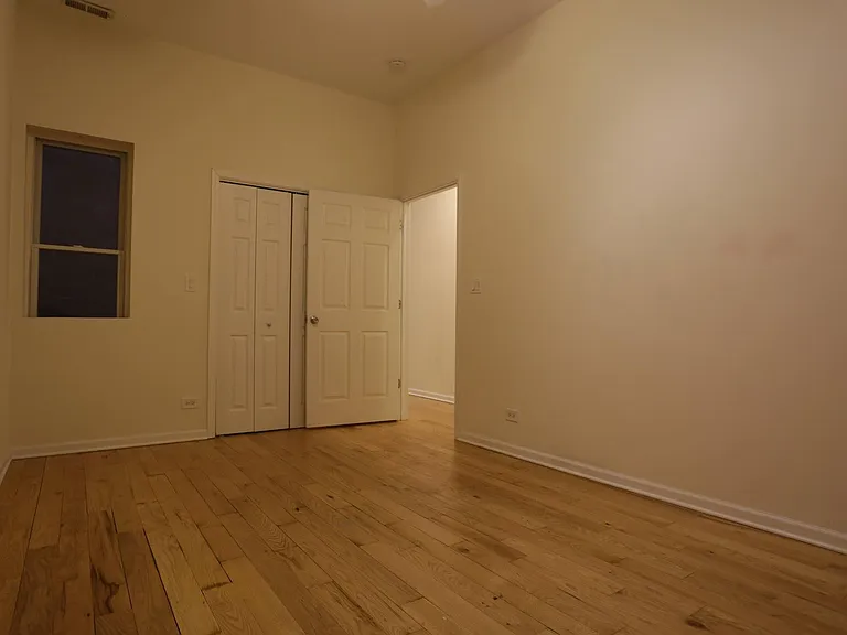 6052 W Irving Park Rd #3E — Photo 3