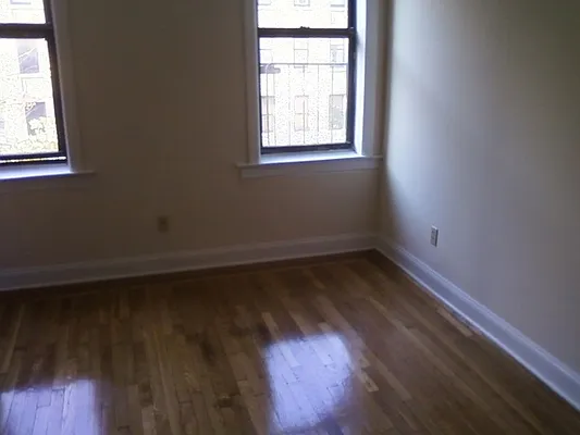 Rented by Rapid Realty | media 21