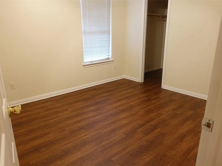 2928 Thrushwood Dr #A — Photo 33