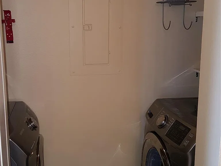 3505 Sage Rd #502 — Photo 28