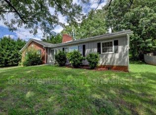 30 Jarnaul Ave, Asheville, NC 28804