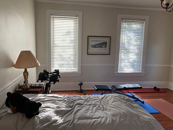 Currently used as a gym room with one guest bed