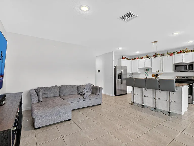 4954 Armina Pl — Photo 8
