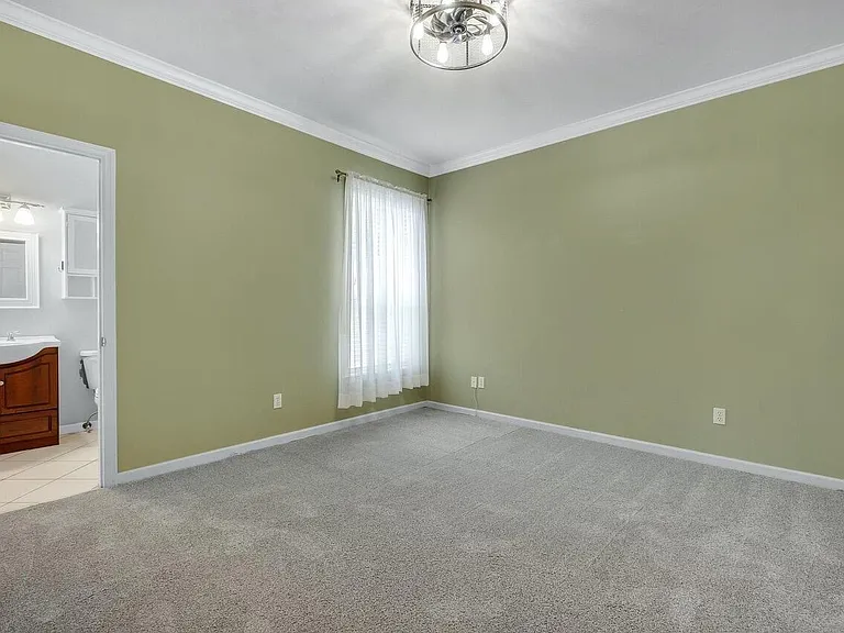 4012 Dutchess Ct — Photo 6
