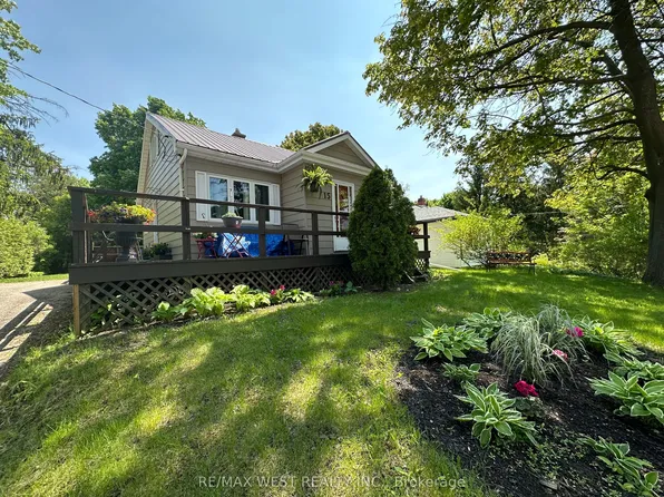 15 Millwood Rd, Erin, ON N0B 1T0