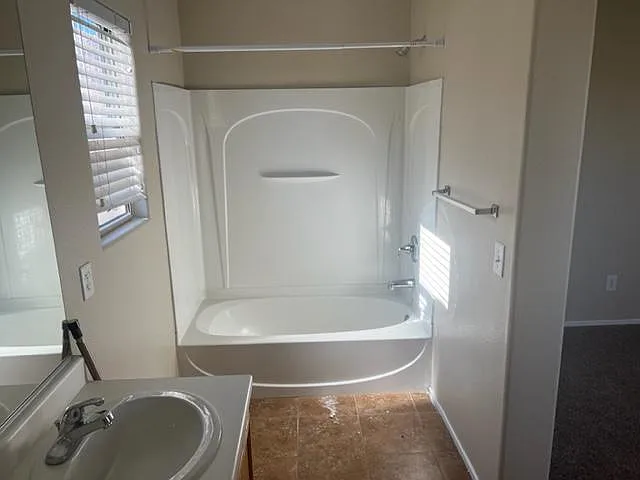 625 Lucky Pine St — Photo 3
