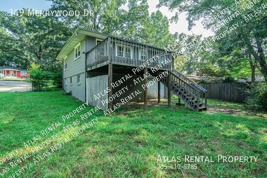 Pet-Friendly 4-Bedroom Home with Large Yard & Bonus Room! — Photo 3