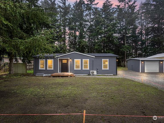 2nd image of 4619 233rd Street Ct E