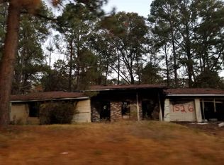 1526 Wood Glen Dr, Jackson, MS 39204