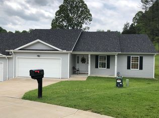 90 Quiet Way, Hurricane, WV 25526