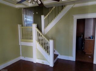 615 No Grove St, East Orange, NJ 07017