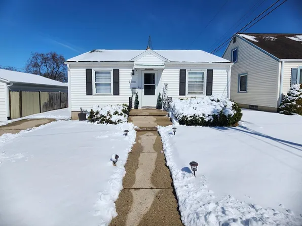2216 Cooper AVENUE, Sheboygan, WI 53083