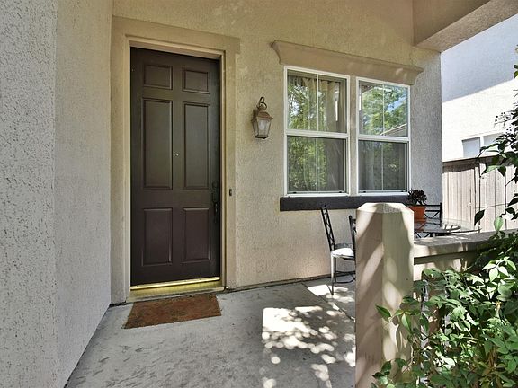 4th image of 2036 Sherington Way