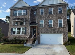 1121 Parklawn Dr, Nashville, TN 37211