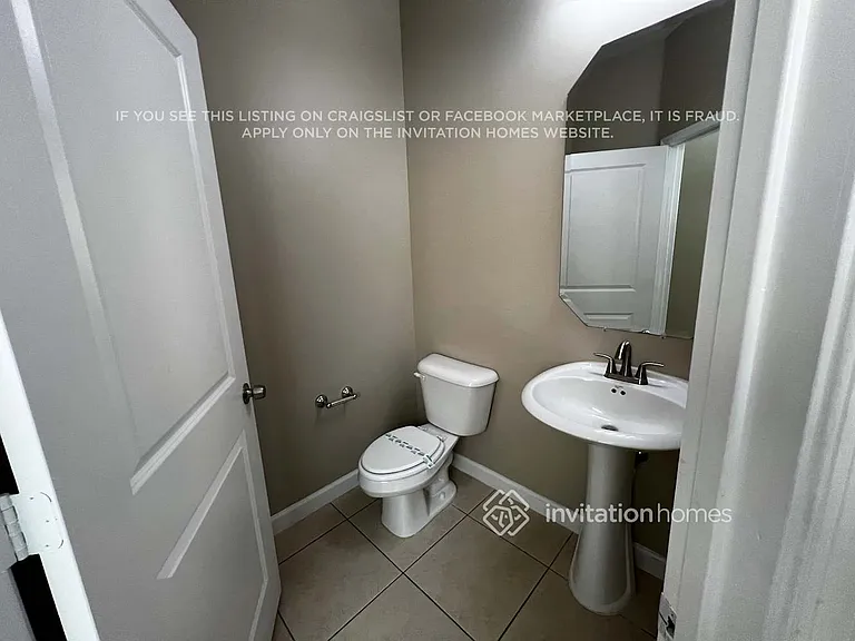 12643 NW 32nd Ct #12643 — Photo 11