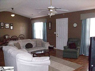 2nd image of 500 Kingfisher Dr