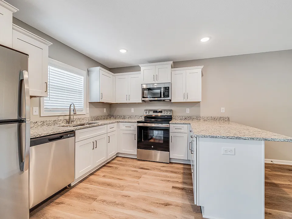 Pine Creek Townhomes