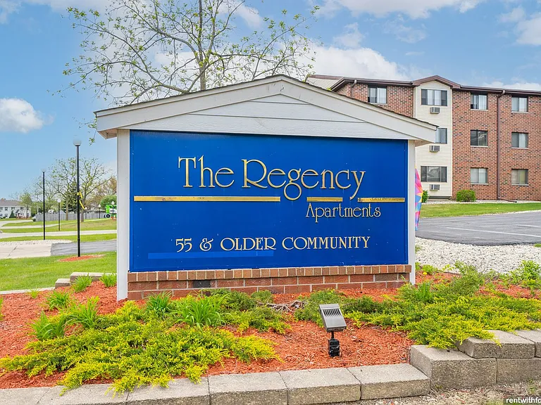 The Legacy (55+ Community) — Photo 41